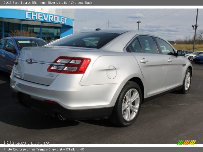 Ingot Silver Metallic / Charcoal Black 2013 Ford Taurus SEL