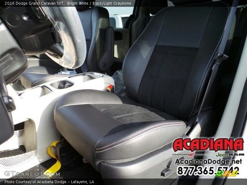 Bright White / Black/Light Graystone 2016 Dodge Grand Caravan SXT