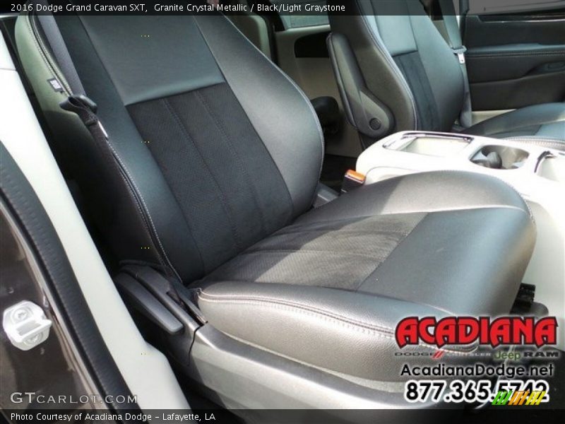 Granite Crystal Metallic / Black/Light Graystone 2016 Dodge Grand Caravan SXT