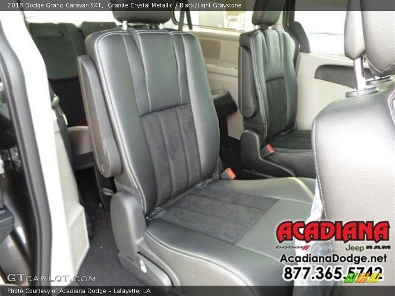 Granite Crystal Metallic / Black/Light Graystone 2016 Dodge Grand Caravan SXT