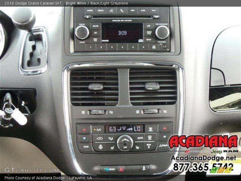 Bright White / Black/Light Graystone 2016 Dodge Grand Caravan SXT