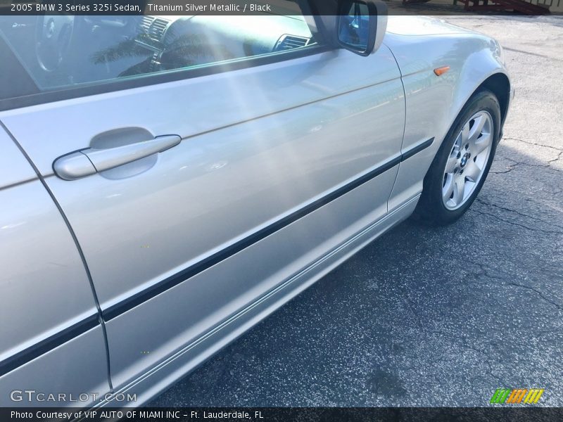 Titanium Silver Metallic / Black 2005 BMW 3 Series 325i Sedan