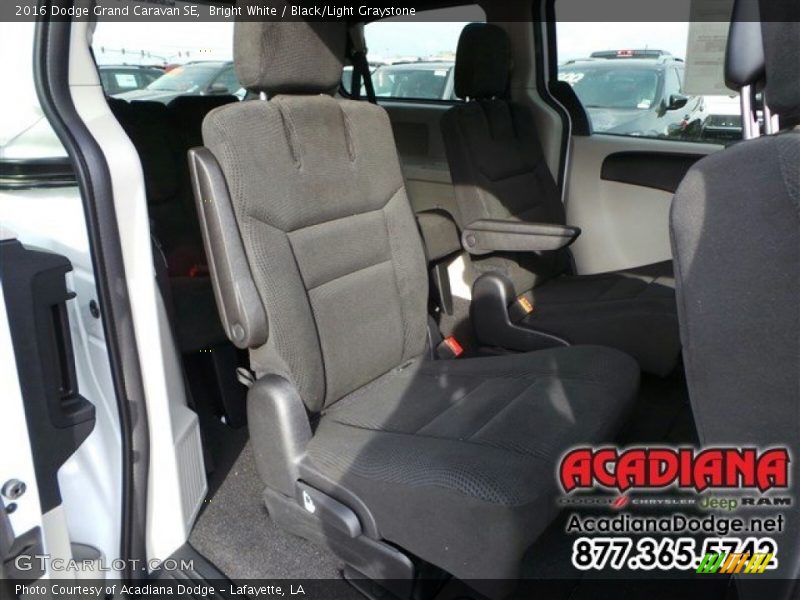 Bright White / Black/Light Graystone 2016 Dodge Grand Caravan SE