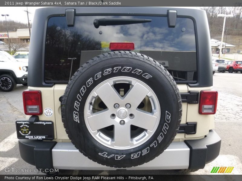 Sahara Tan / Black/Dark Saddle 2011 Jeep Wrangler Sahara 4x4
