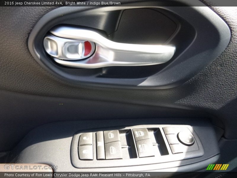Bright White / Indigo Blue/Brown 2016 Jeep Cherokee Limited 4x4