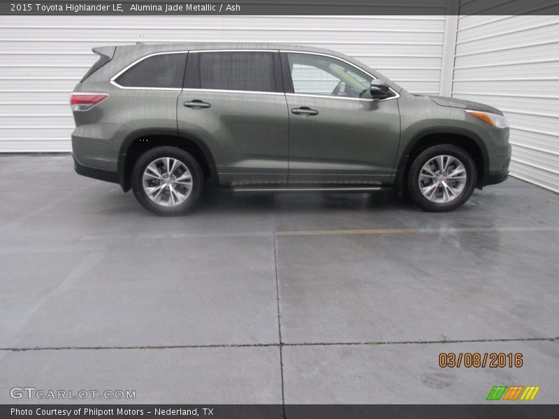 Alumina Jade Metallic / Ash 2015 Toyota Highlander LE