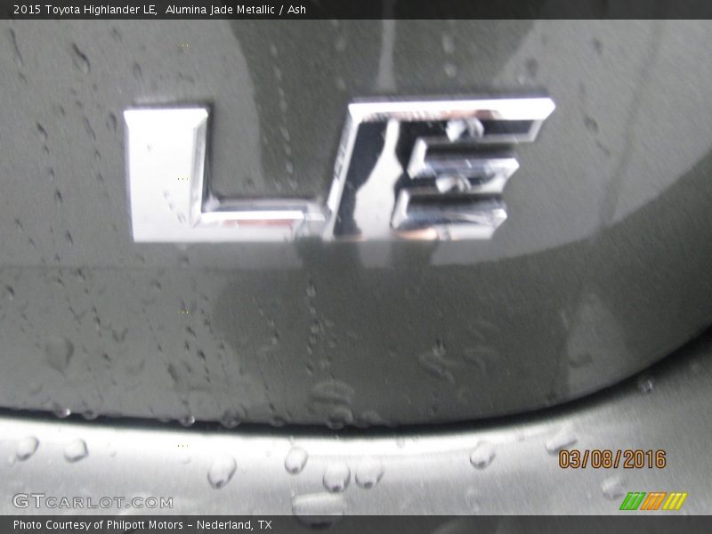Alumina Jade Metallic / Ash 2015 Toyota Highlander LE