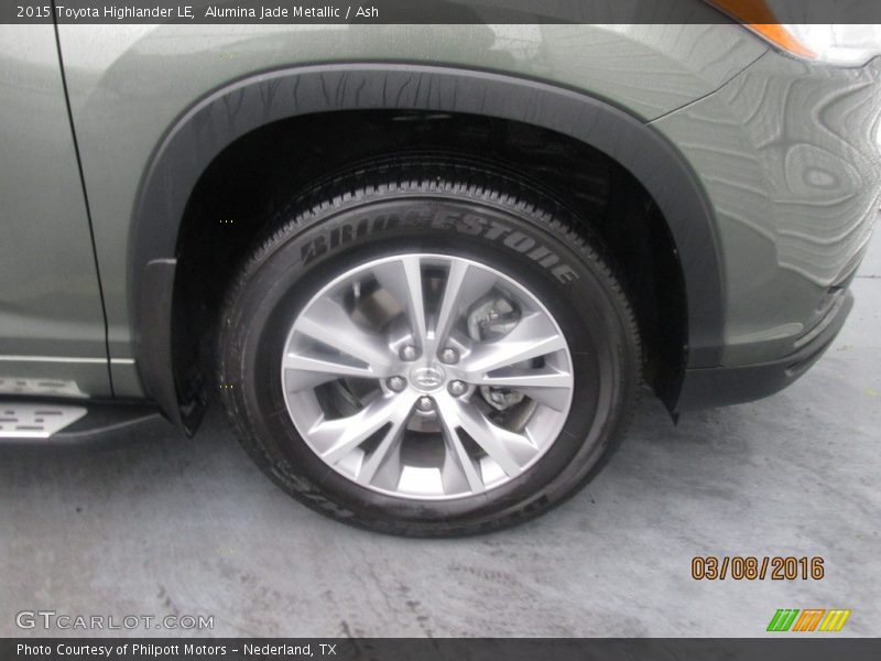 Alumina Jade Metallic / Ash 2015 Toyota Highlander LE