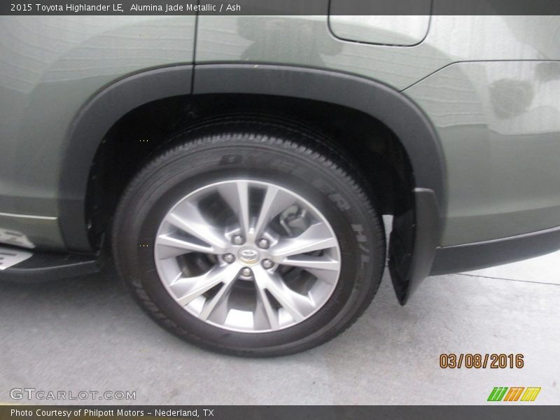 Alumina Jade Metallic / Ash 2015 Toyota Highlander LE