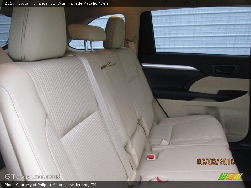 Alumina Jade Metallic / Ash 2015 Toyota Highlander LE