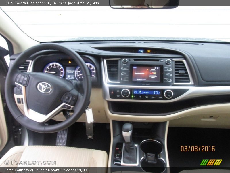 Alumina Jade Metallic / Ash 2015 Toyota Highlander LE