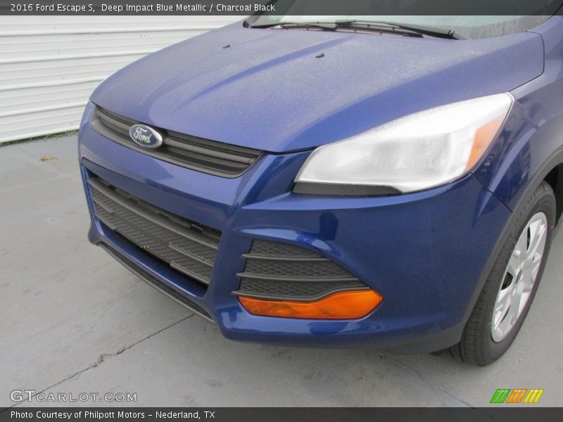 Deep Impact Blue Metallic / Charcoal Black 2016 Ford Escape S
