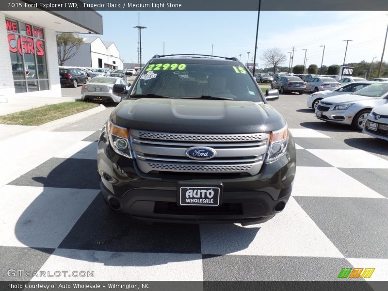 Tuxedo Black / Medium Light Stone 2015 Ford Explorer FWD