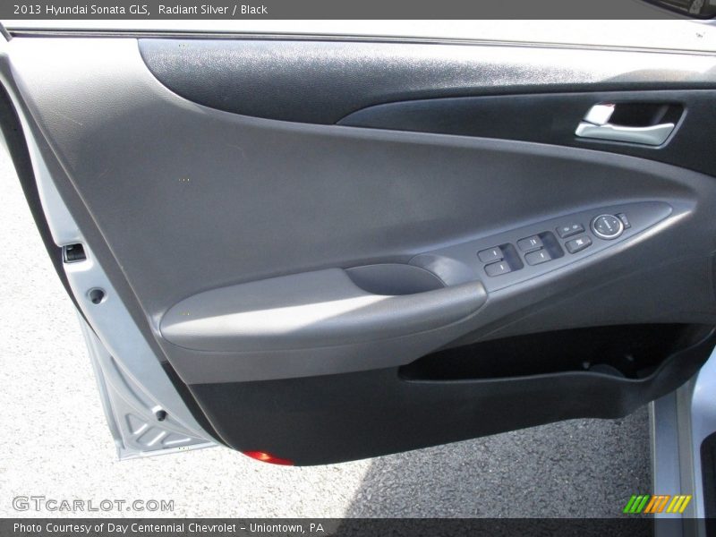 Radiant Silver / Black 2013 Hyundai Sonata GLS