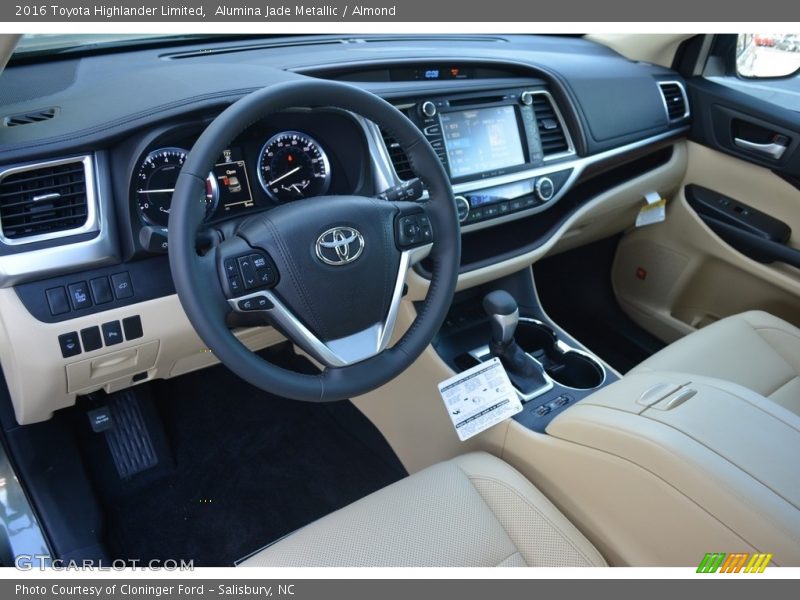 Alumina Jade Metallic / Almond 2016 Toyota Highlander Limited