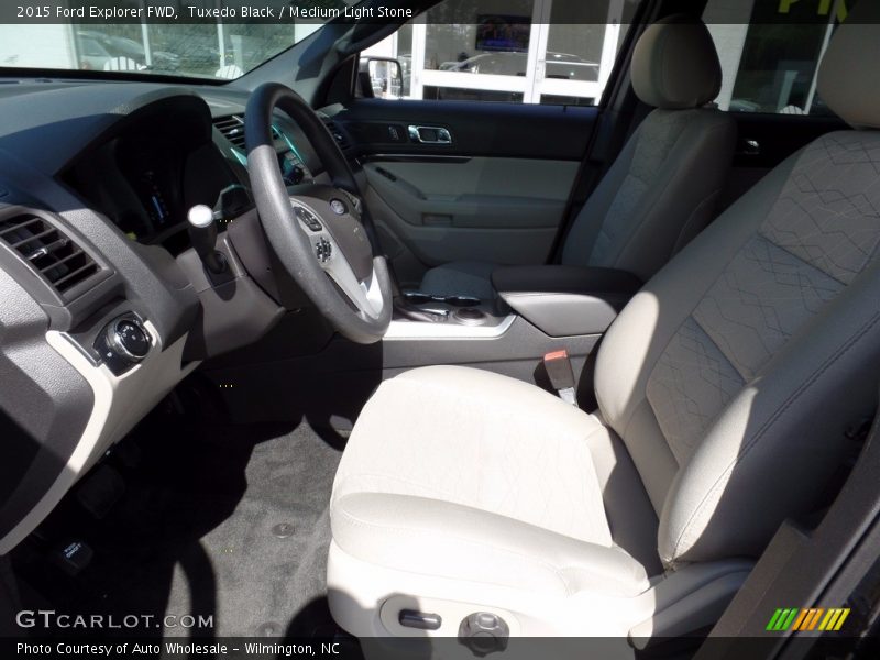 Tuxedo Black / Medium Light Stone 2015 Ford Explorer FWD