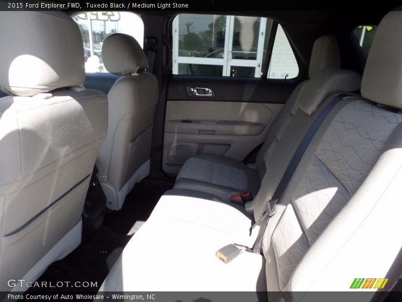 Tuxedo Black / Medium Light Stone 2015 Ford Explorer FWD