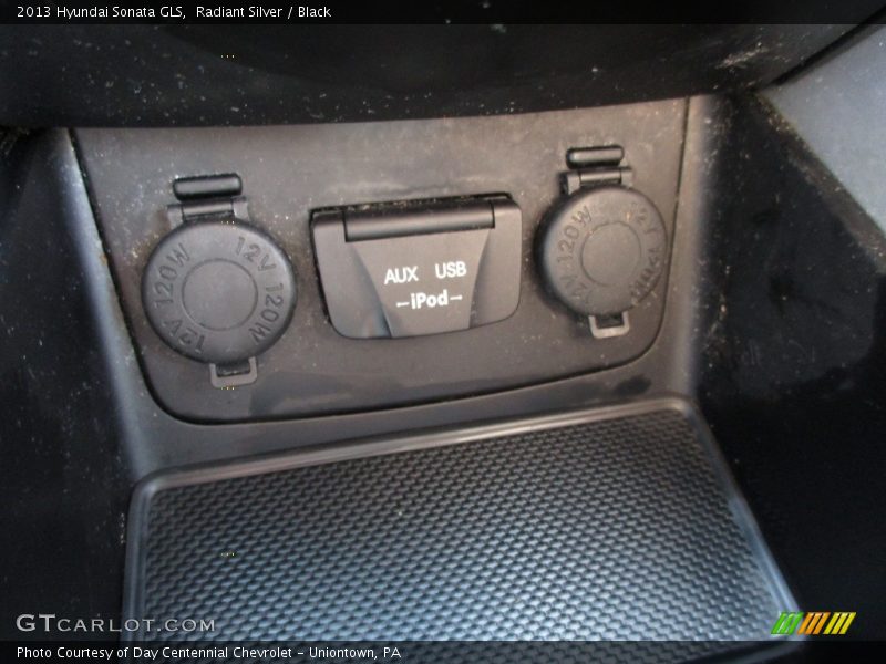Radiant Silver / Black 2013 Hyundai Sonata GLS