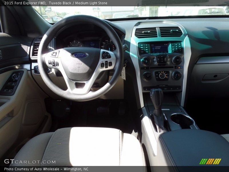 Tuxedo Black / Medium Light Stone 2015 Ford Explorer FWD