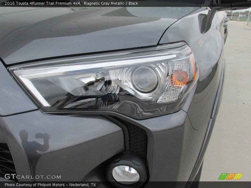 Magnetic Gray Metallic / Black 2016 Toyota 4Runner Trail Premium 4x4