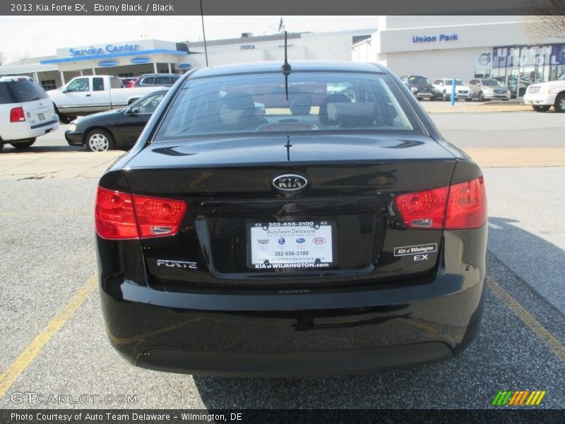 Ebony Black / Black 2013 Kia Forte EX