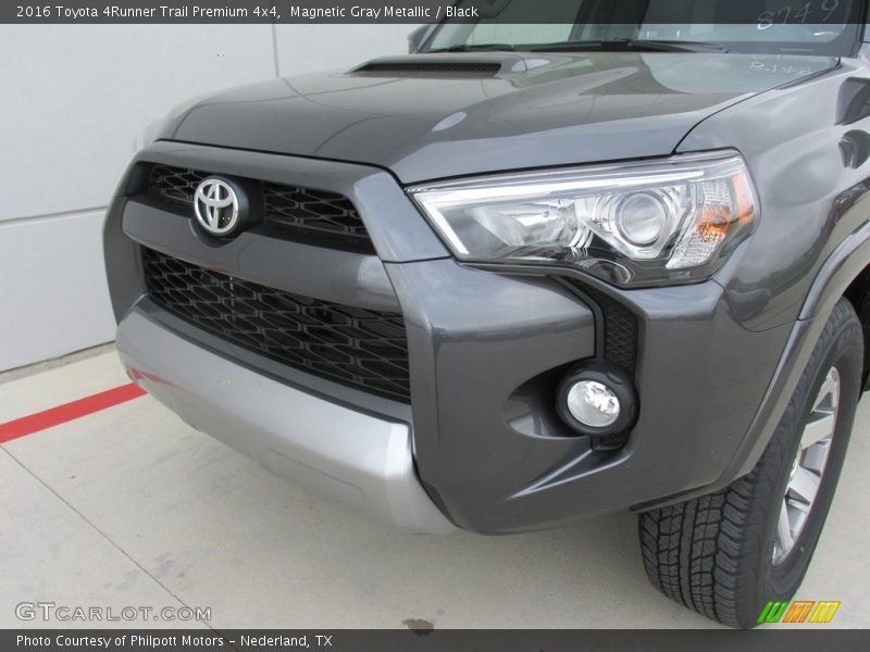 Magnetic Gray Metallic / Black 2016 Toyota 4Runner Trail Premium 4x4