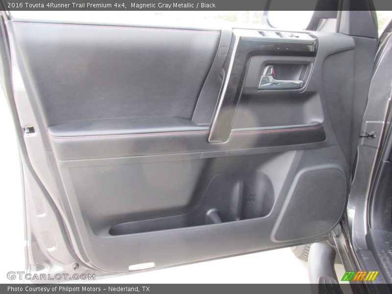 Magnetic Gray Metallic / Black 2016 Toyota 4Runner Trail Premium 4x4