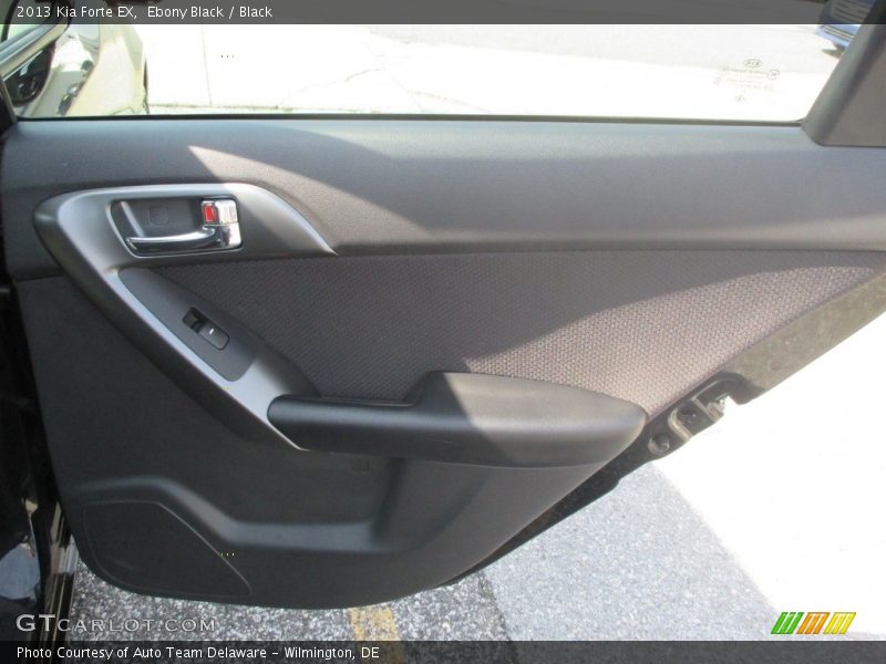 Ebony Black / Black 2013 Kia Forte EX