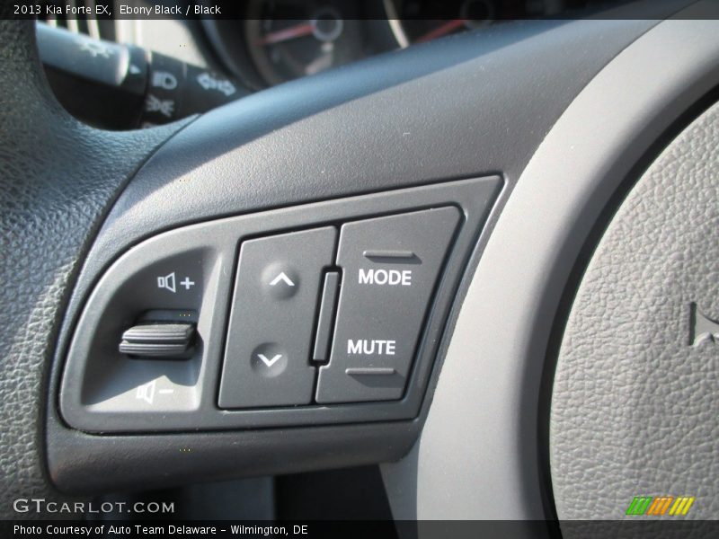 Ebony Black / Black 2013 Kia Forte EX