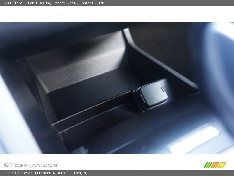 Oxford White / Charcoal Black 2013 Ford Fusion Titanium