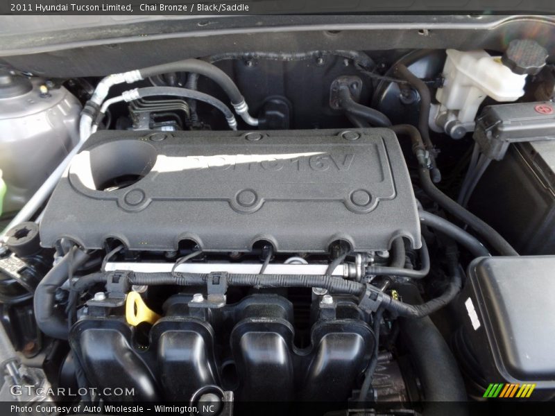 Chai Bronze / Black/Saddle 2011 Hyundai Tucson Limited