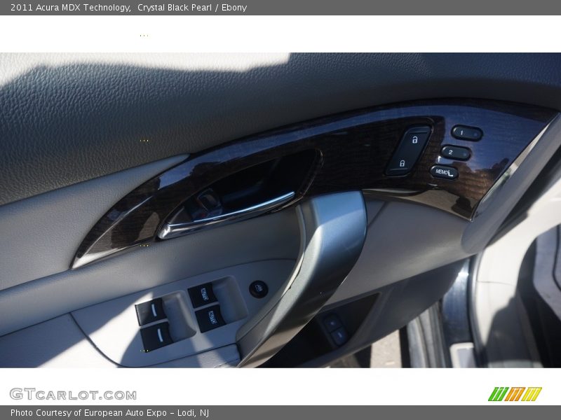 Crystal Black Pearl / Ebony 2011 Acura MDX Technology