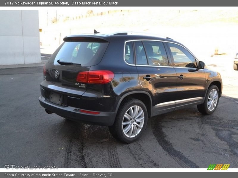 Deep Black Metallic / Black 2012 Volkswagen Tiguan SE 4Motion