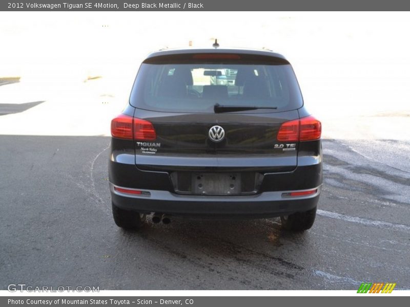 Deep Black Metallic / Black 2012 Volkswagen Tiguan SE 4Motion