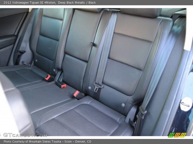 Deep Black Metallic / Black 2012 Volkswagen Tiguan SE 4Motion
