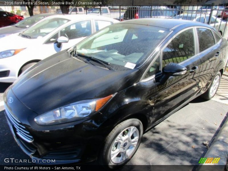 Shadow Black / Charcoal Black 2016 Ford Fiesta SE Sedan