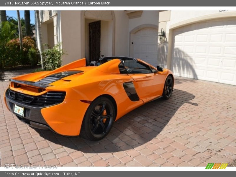 McLaren Orange / Carbon Black 2015 McLaren 650S Spyder