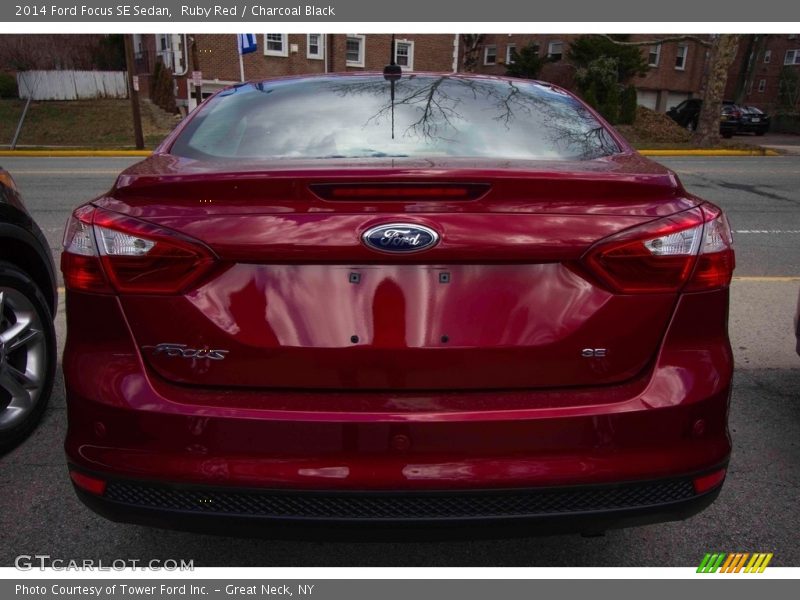 Ruby Red / Charcoal Black 2014 Ford Focus SE Sedan