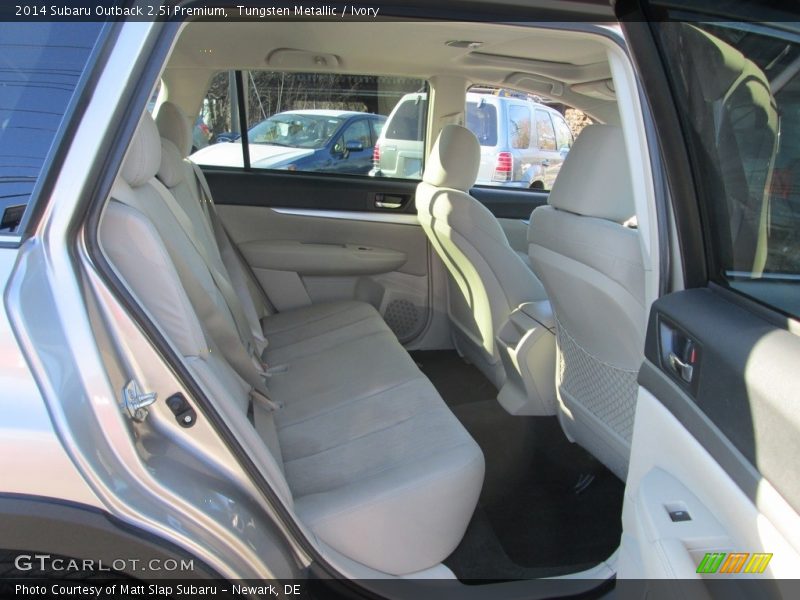 Tungsten Metallic / Ivory 2014 Subaru Outback 2.5i Premium