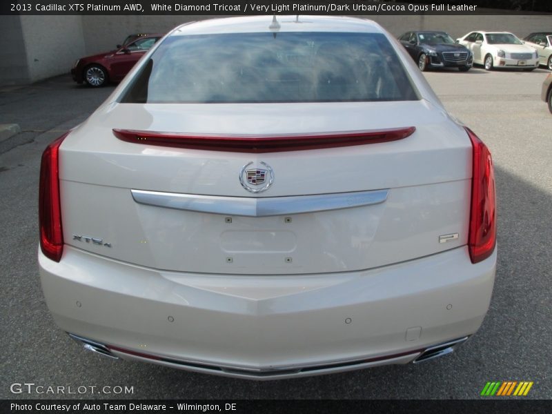 White Diamond Tricoat / Very Light Platinum/Dark Urban/Cocoa Opus Full Leather 2013 Cadillac XTS Platinum AWD