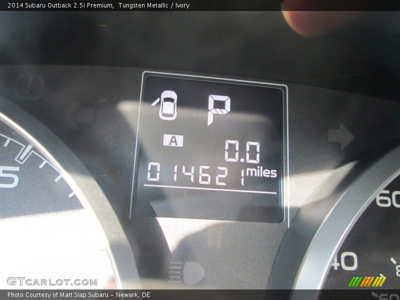 Tungsten Metallic / Ivory 2014 Subaru Outback 2.5i Premium