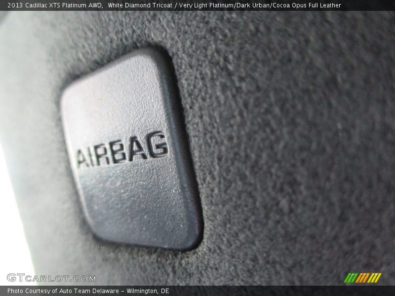 White Diamond Tricoat / Very Light Platinum/Dark Urban/Cocoa Opus Full Leather 2013 Cadillac XTS Platinum AWD
