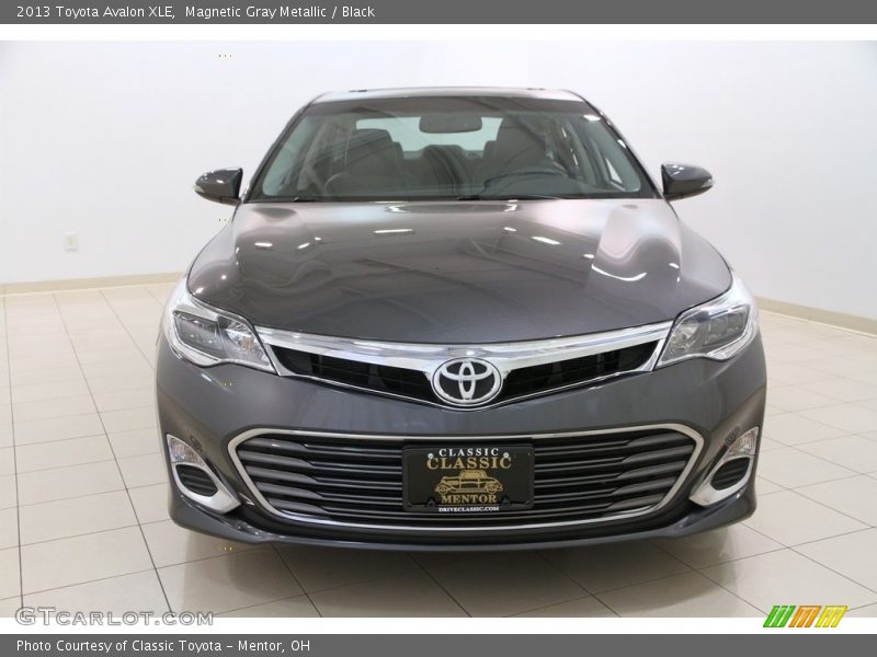 Magnetic Gray Metallic / Black 2013 Toyota Avalon XLE