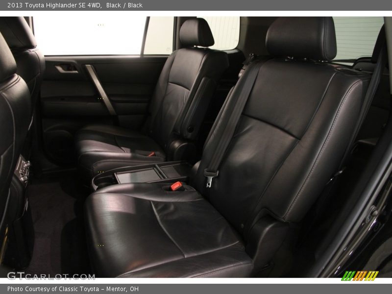 Black / Black 2013 Toyota Highlander SE 4WD