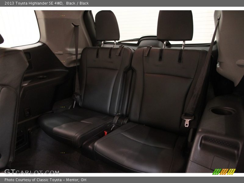 Black / Black 2013 Toyota Highlander SE 4WD