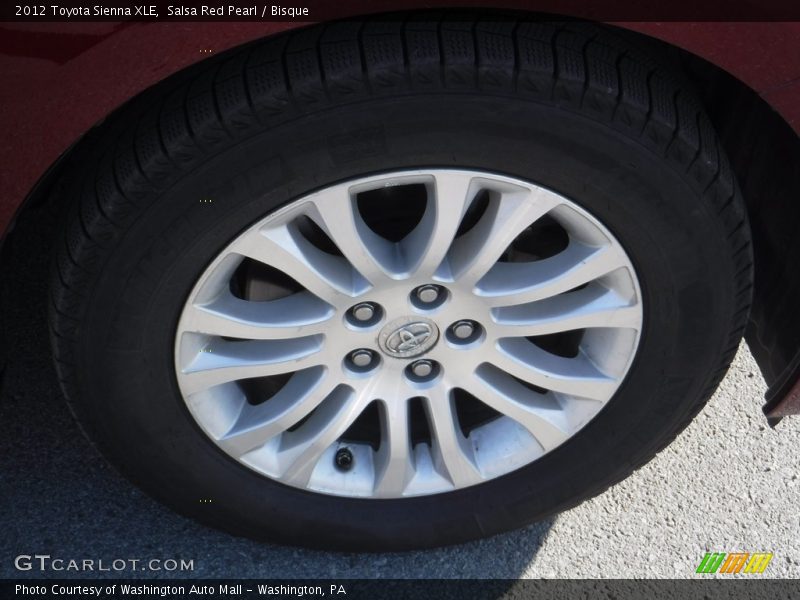 Salsa Red Pearl / Bisque 2012 Toyota Sienna XLE