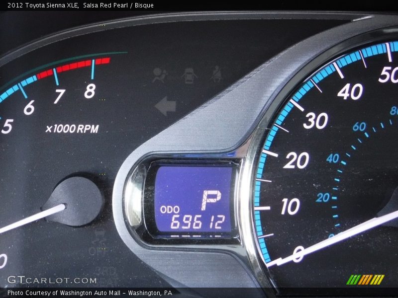 Salsa Red Pearl / Bisque 2012 Toyota Sienna XLE