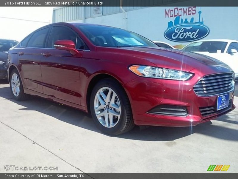 Ruby Red Metallic / Charcoal Black 2016 Ford Fusion SE