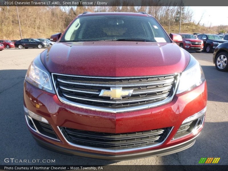 Siren Red Tintcoat / Ebony 2016 Chevrolet Traverse LT AWD