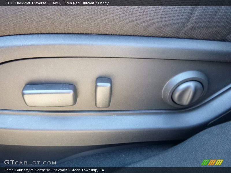 Siren Red Tintcoat / Ebony 2016 Chevrolet Traverse LT AWD